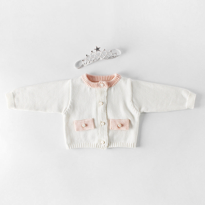 Woolen sweater and crawl clothes