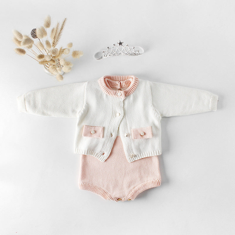 Woolen sweater and crawl clothes