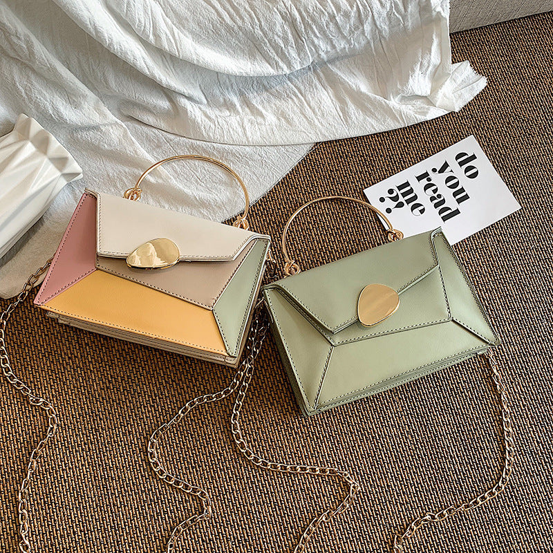 Women’s cross body bag PU leather, Trendy Small Purse,- Square Handbag, chain shoulder bag with removable strap