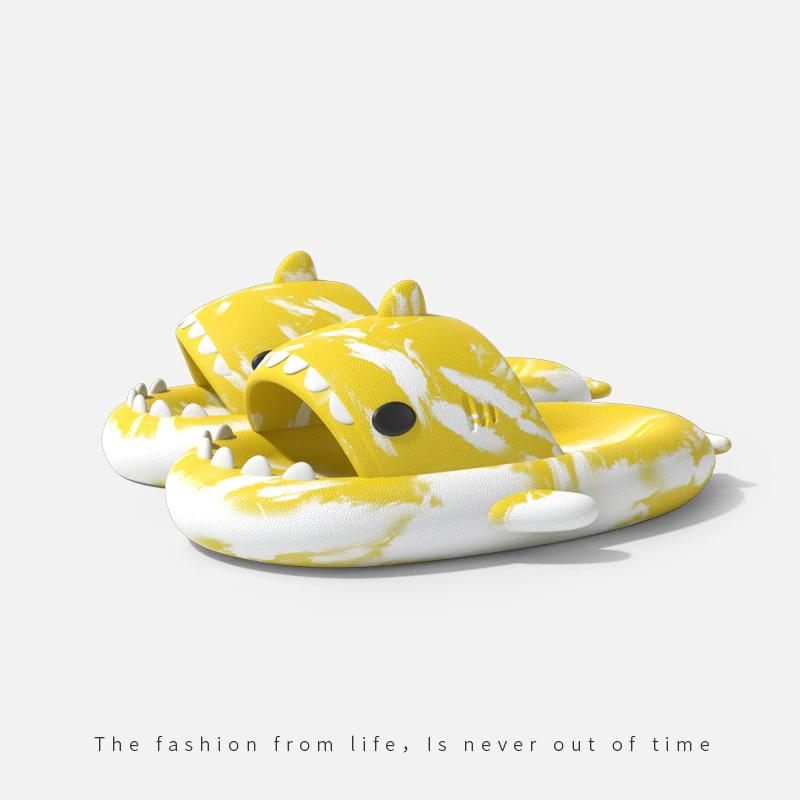 Graffiti Cloudy Shark Slippers Platform Shark Sandal Indoor Bathroom Anti skid Slides Couples Summer Shoes Soft Beach Flops|