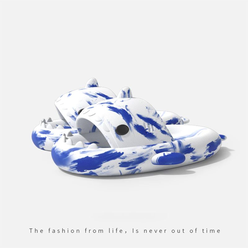 Graffiti Cloudy Shark Slippers Platform Shark Sandal Indoor Bathroom Anti skid Slides Couples Summer Shoes Soft Beach Flops|