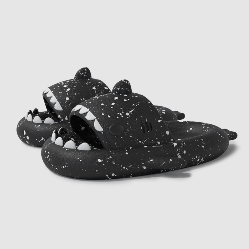 Graffiti Cloudy Shark Slippers Platform Shark Sandal Indoor Bathroom Anti skid Slides Couples Summer Shoes Soft Beach Flops|