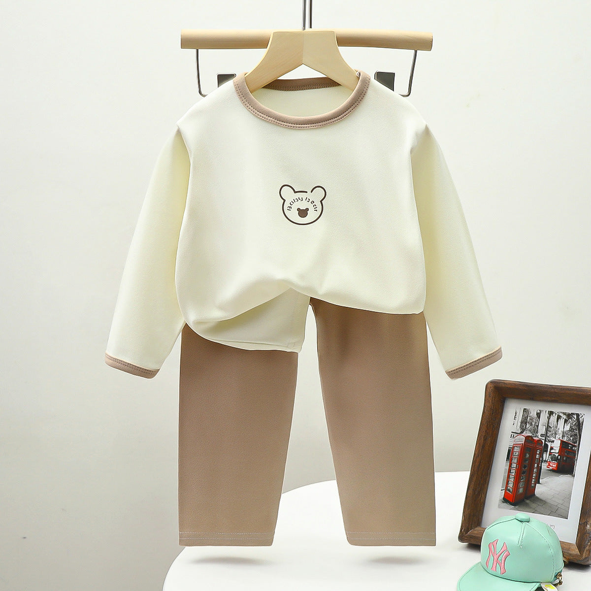 Children'sAutumn New Boys' Velvet Clothes Girls' Warm Sets Home Clothing Children's Clothing