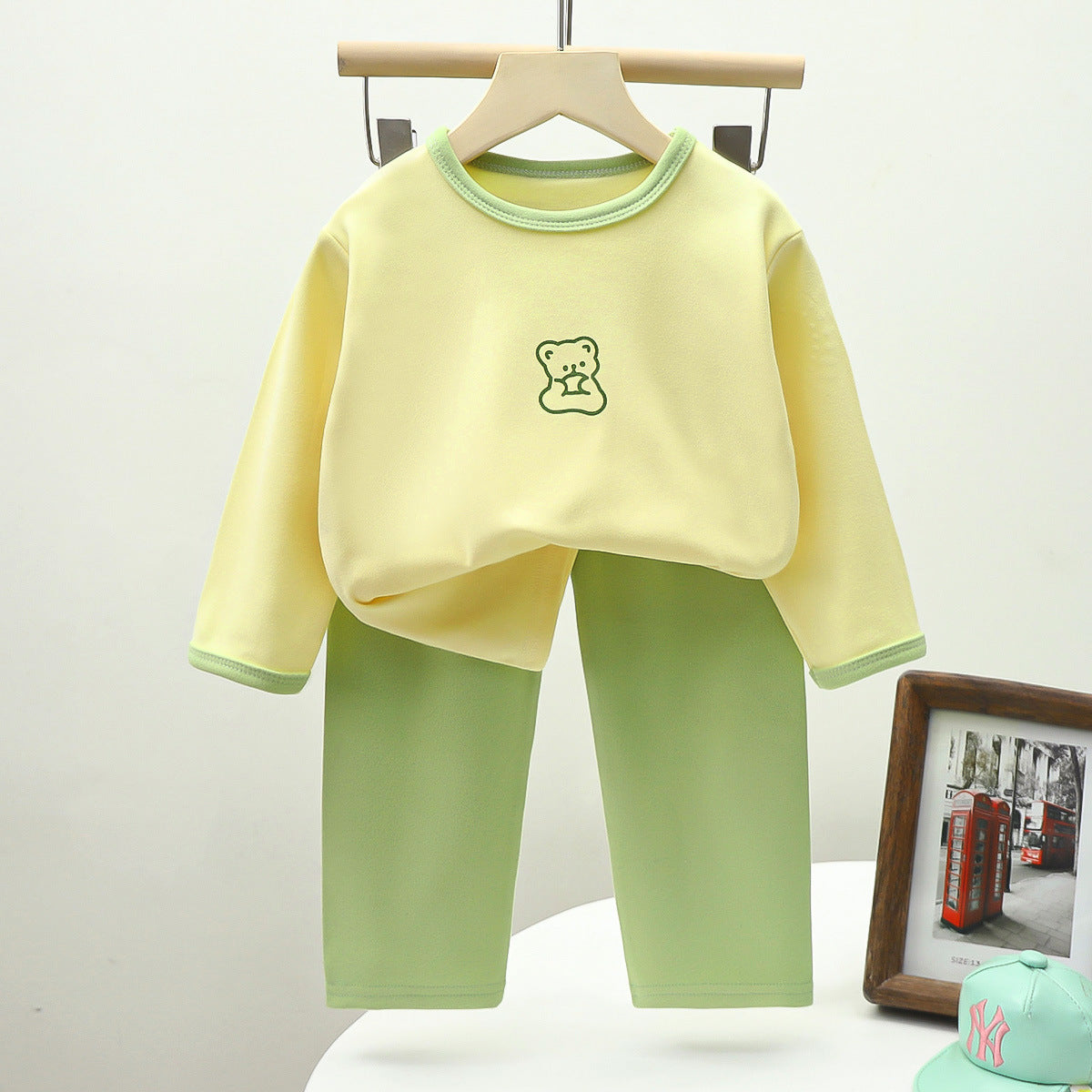 Children'sAutumn New Boys' Velvet Clothes Girls' Warm Sets Home Clothing Children's Clothing