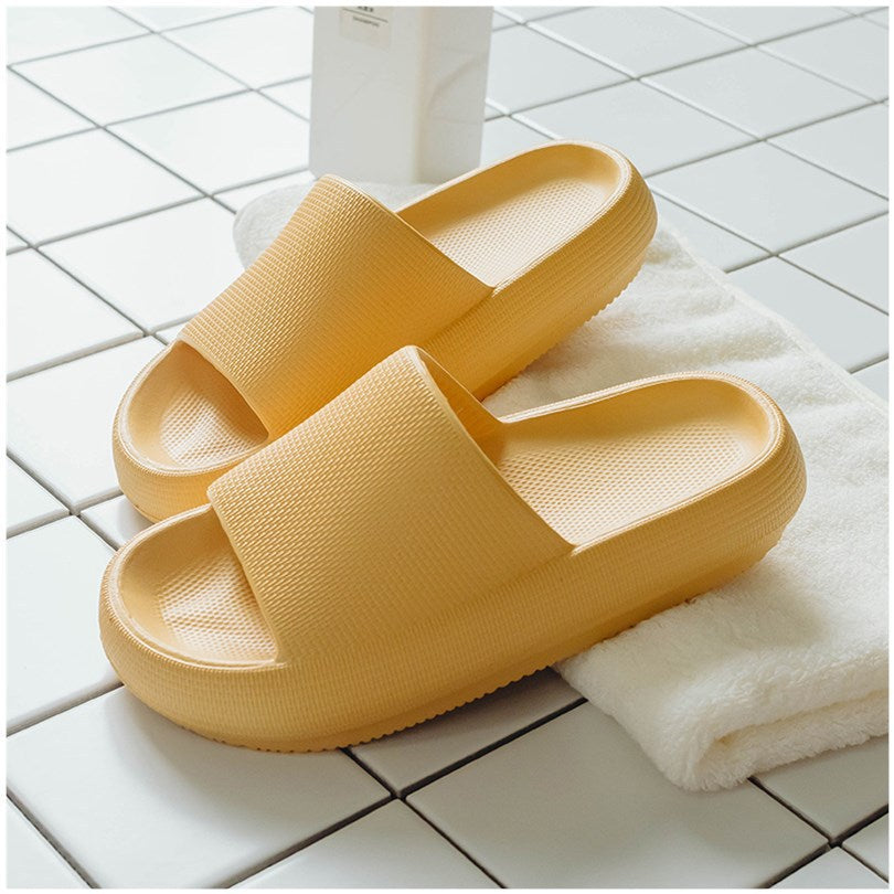 Summer Thick Bottom Stepping On Shit Slippers Soft Home Indoor Bathroom Slippers Men Home Women&EVA Sandals And Slippers Couple Men