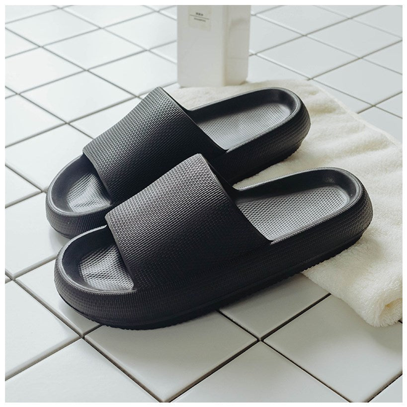 Summer Thick Bottom Stepping On Shit Slippers Soft Home Indoor Bathroom Slippers Men Home Women&EVA Sandals And Slippers Couple Men