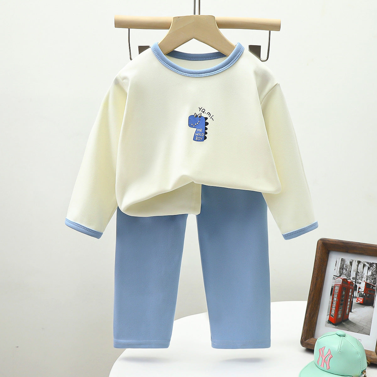 Children'sAutumn New Boys' Velvet Clothes Girls' Warm Sets Home Clothing Children's Clothing