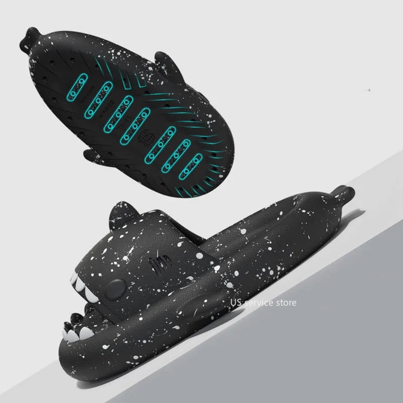 Graffiti Cloudy Shark Slippers Platform Shark Sandal Indoor Bathroom Anti skid Slides Couples Summer Shoes Soft Beach Flops|